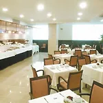 فندق ليوناردو غران فيا 3*