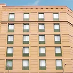 فندق ليوناردو غران فيا 3*