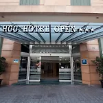 Leonardo Gran Via 3* Βαρκελώνη