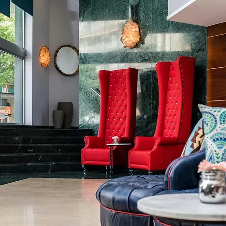 Leonardo Gran Via Barcelona