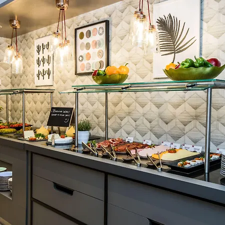 Leonardo Gran Via 3* Barcelona