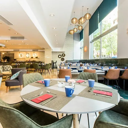 Leonardo Gran Via Hotel Barcelona