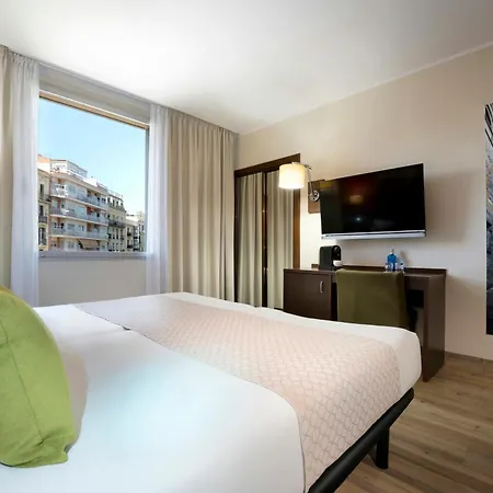 Ξενοδοχείο Leonardo Gran Via 3*