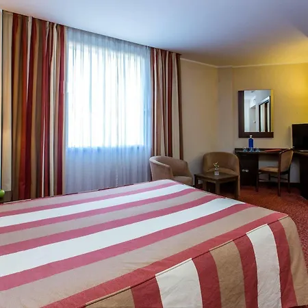 Leonardo Gran Via 3* Βαρκελώνη
