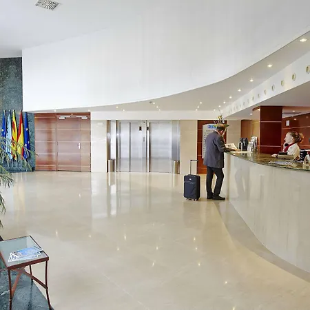 Leonardo Gran Via Otel