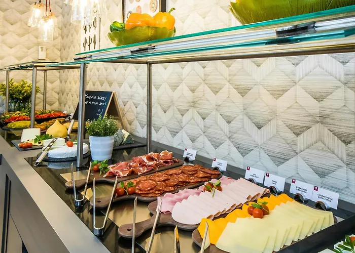 Leonardo Gran Via 3* Barcelona