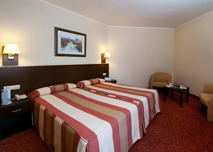 Leonardo Gran Via Отель