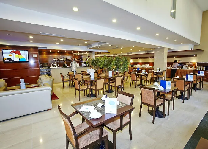 Leonardo Gran Via Hotel