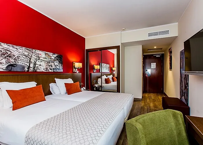 Leonardo Gran Via Hotel 3*